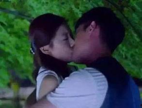 激烈吻戏视频大床,大床吻戏视频引发热议