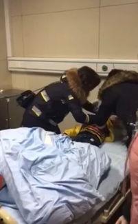 脚上输液视频,揭秘输液过程中的温馨瞬间